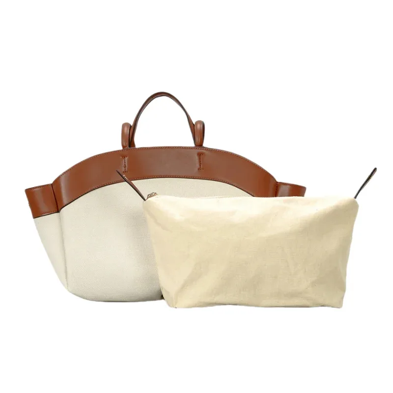 Рисунок 4 - Женская сумка-мессенджер