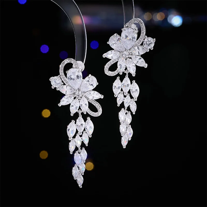 

Luxurious Heavy Craft Zirconia Super Sparkling Flower Tassel Earrings S925 Silver Needle High-end Elegant Evening Bridal Earring