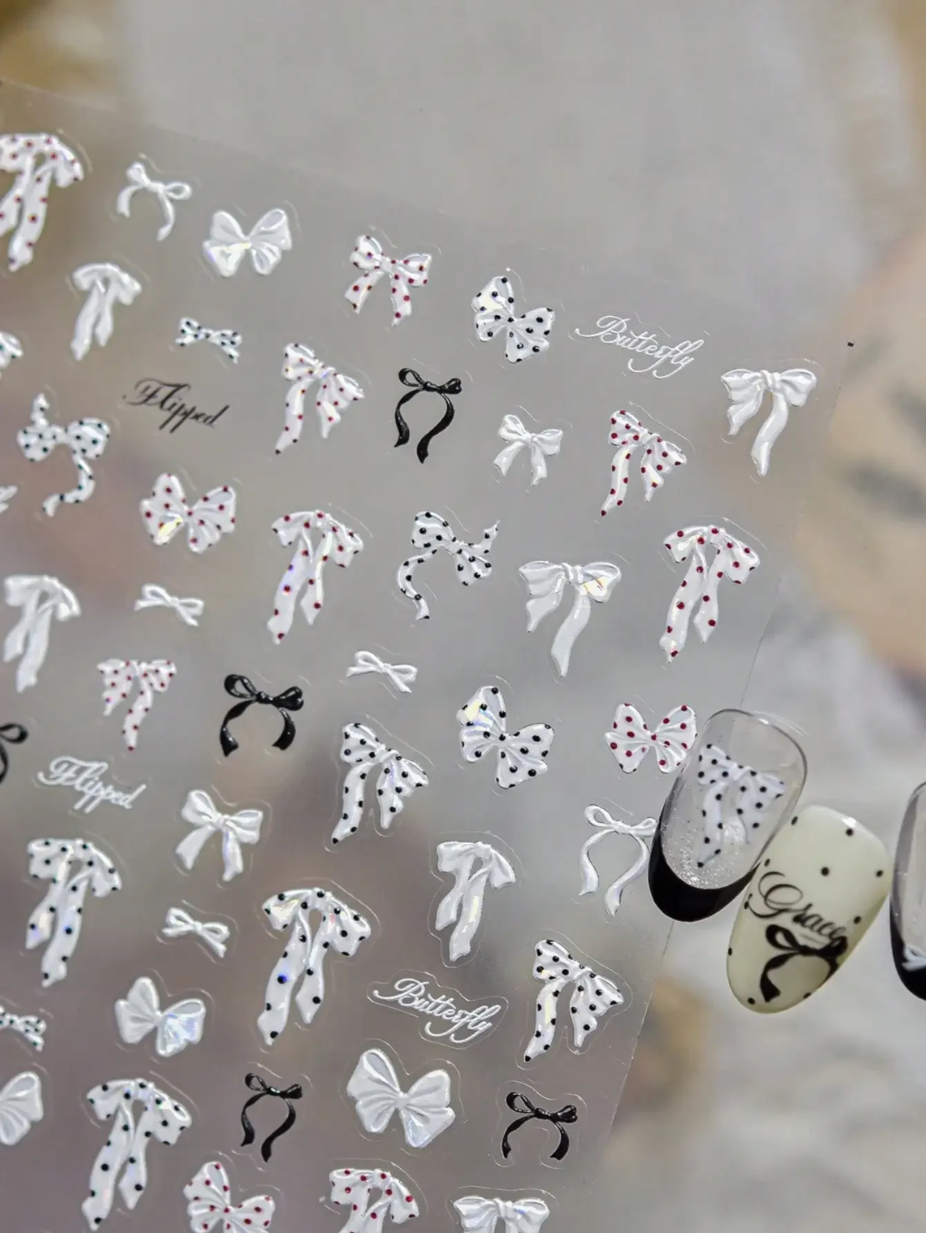 

1pc Colorful Bow Tie, Polka Dot Ribbon, Mesh Round Frame, Minimalist Bow Tie, Exquisite Nail Art Stickers