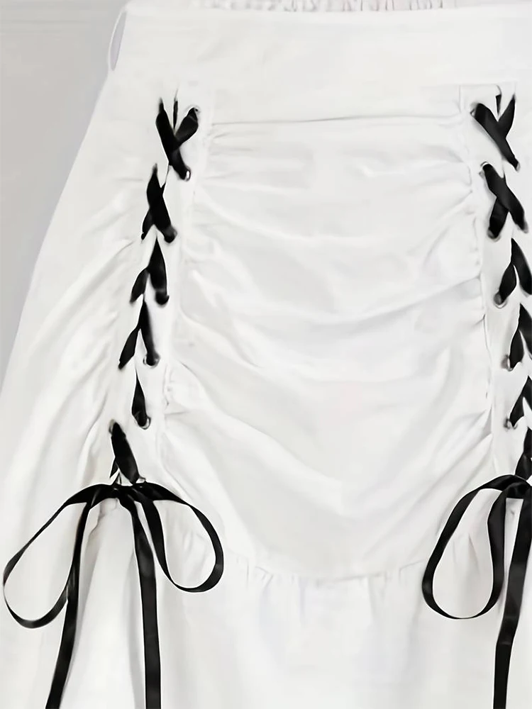Weißer, plissierter asymmetrischer Rock mit Schnürung, langer Rock, sieht groß und schlank aus, geeignet für Frühlings- und Sommerkleidung
