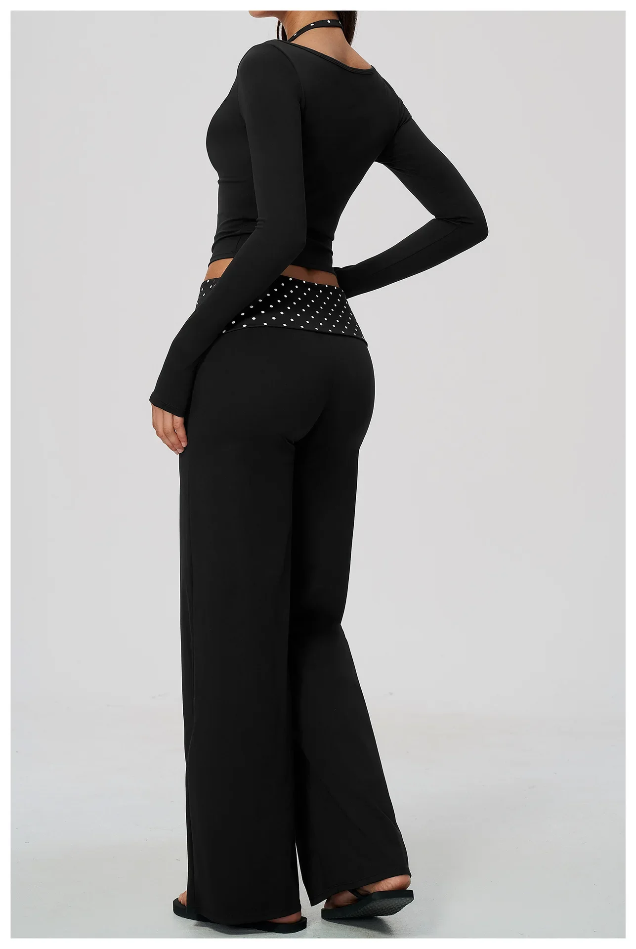 Damen 2-teiliges Yoga-Outfit, Langarm-Oberteil mit schmaler Passform, gestreifte, weit geschnittene Flare-Hose, Activewear-Set für Fitnessstudio, Training und Fitness – Detail 8