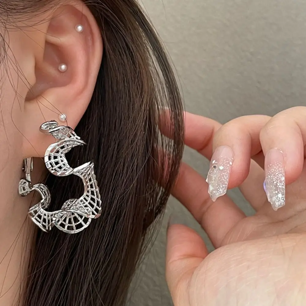 Pendientes de línea de geometría exagerada, pendientes de gota creativos irregulares en forma de S, joyería para las orejas, pendientes con forma de onda hueca para mujer