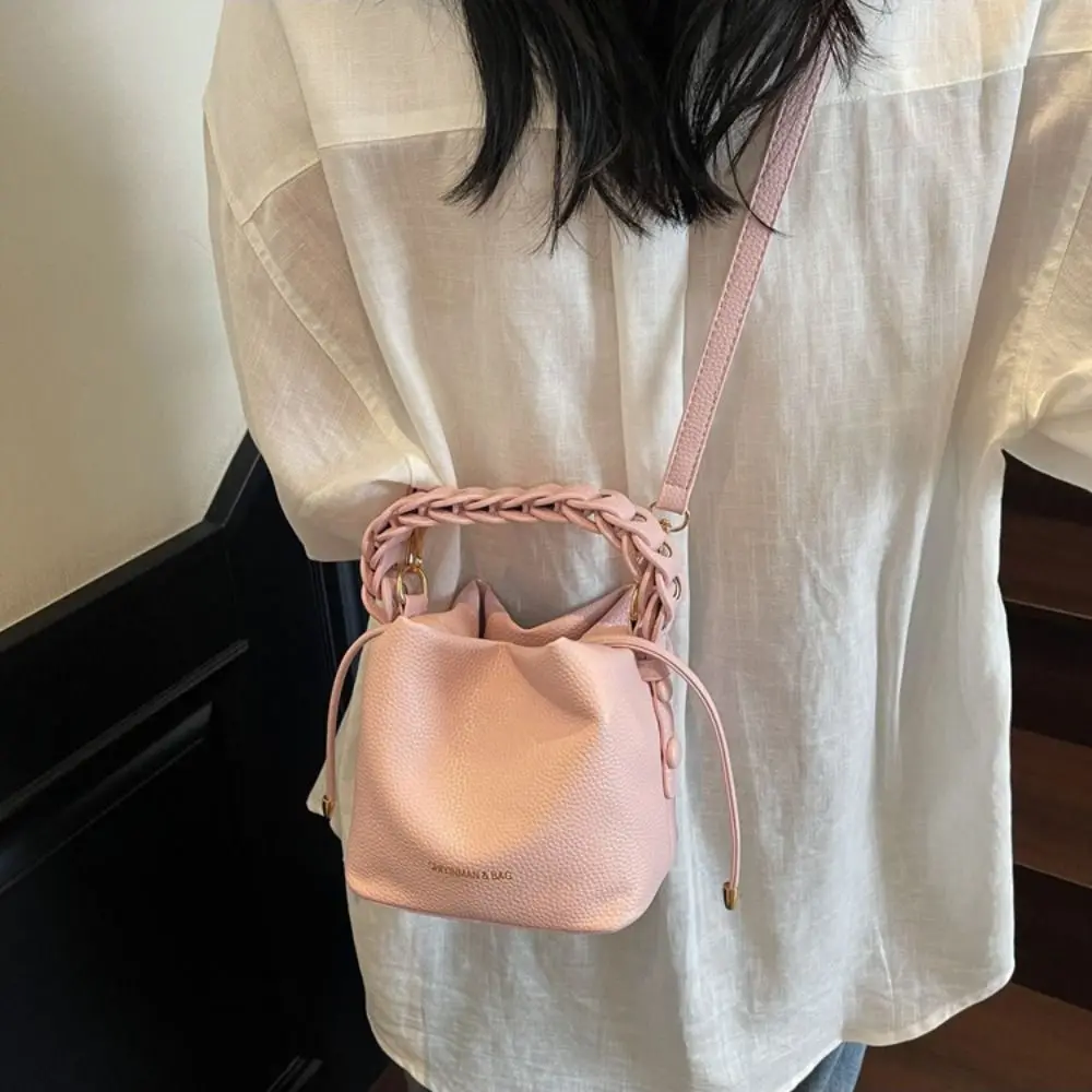 

Korean-style Soft-leather Woven Bucket Bag Drawstring Design Large-capacity Crossbody Bucket Bag Lightweight Handbag Travel