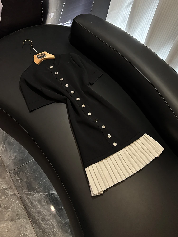 

Slimming Metal Single Button Color Blo Pleated ort Sve Knitted Dr round Ne Commute Sle Women's Faion Dr