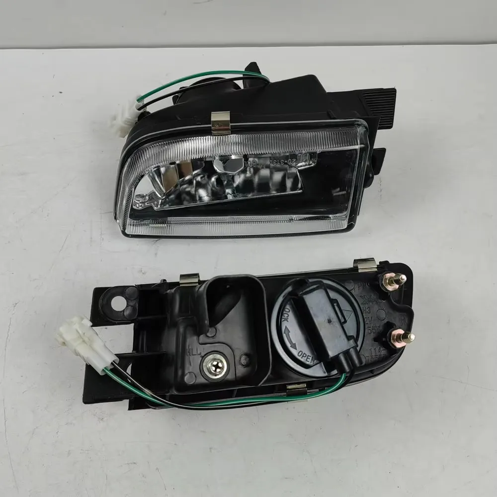 A Pair Fog Light Driving Lamps Bar Lamp For TOYOTA CALDINA Carina E CT196 1992-2002 81221-21010 81221-05010 CT190 AT190 AT191