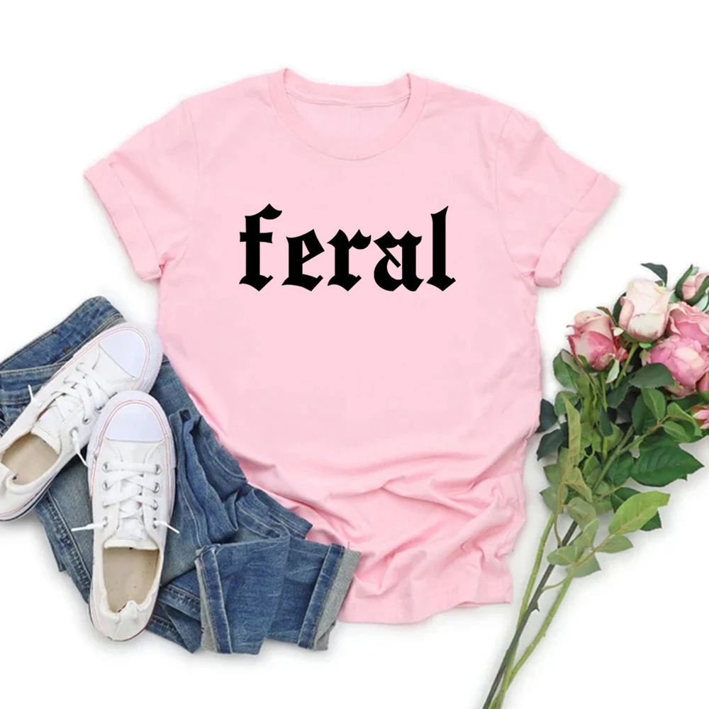 تي شيرت Feral للجنسين مضحك تي شيرت مضحك إقتباس تي شيرت Feral تي شيرت عادية كم قصير جرافيك تي شيرت راعية البقر تي شيرت الشارع الشهير