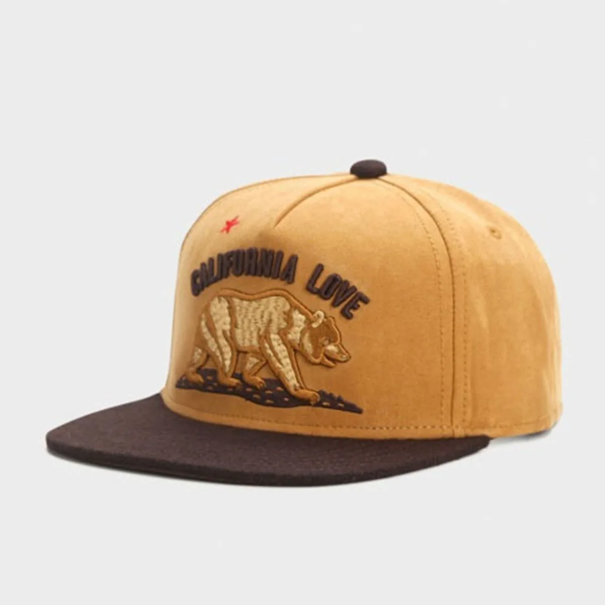 

Suede Cartoon Bear Baseball Cap Flat Brim Outdoor Sports Cycling Hat Unisex Comfortable Breathable Fashionable Headwear