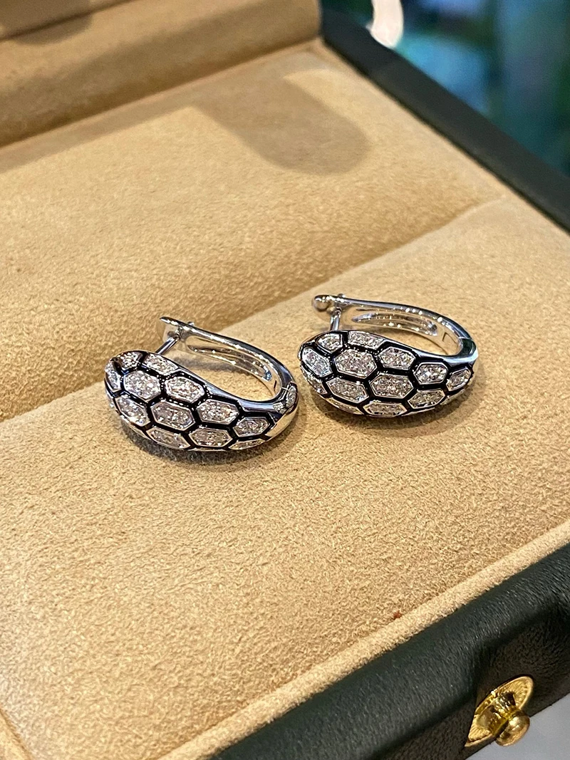 LUOWEND 100% 18K White Gold Earrings Vintage Style Real Natural Diamond Hoop Earrings&Ring for Women High Party Jewelry Set view 3