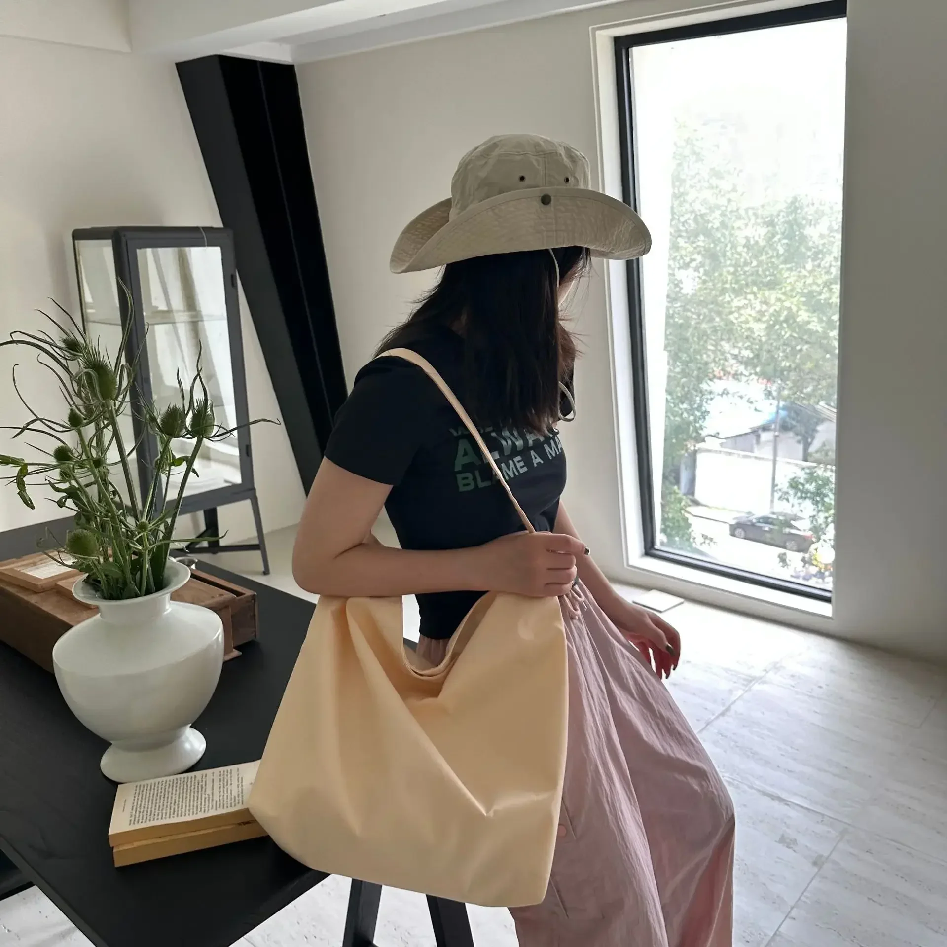 Bags for Women Large Capacity Shoulder Nylon Bag Tote Bag Simple Casual All Match Solid Color Portable Commuter Bag Handbags