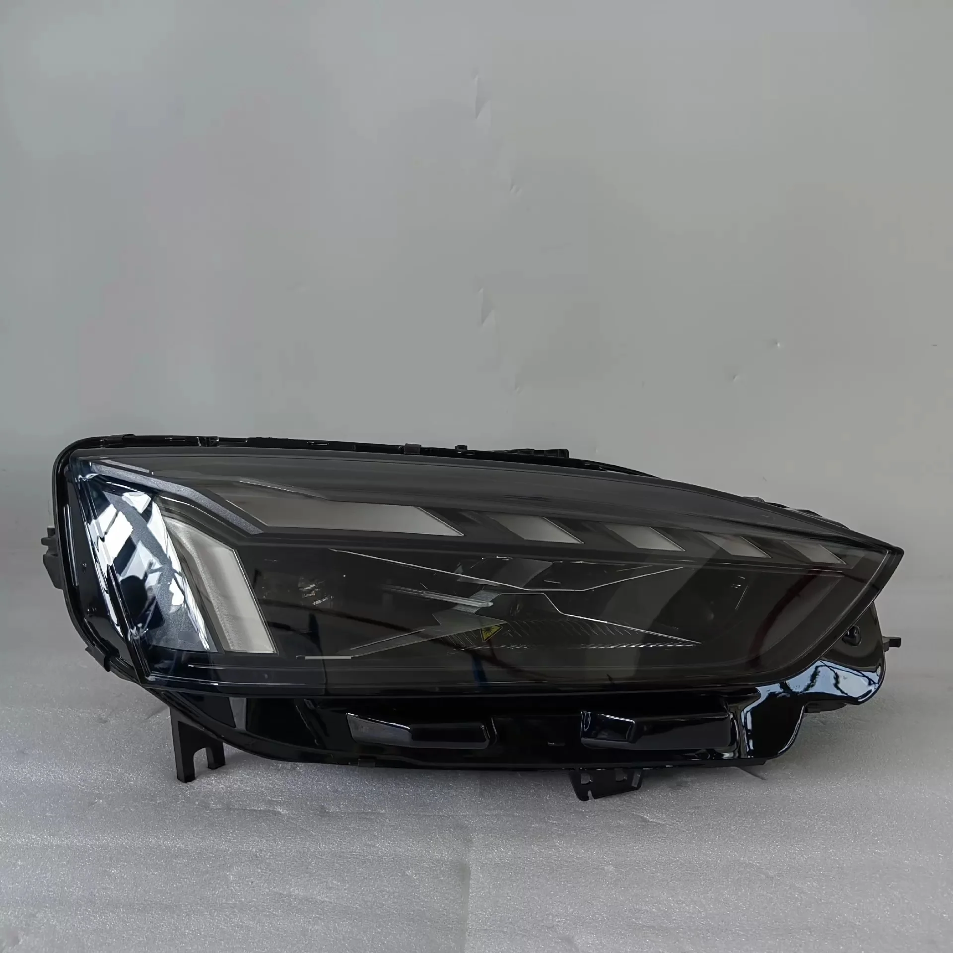 Headlamp LED laser headlights blackened version for Audi S5 RS5 headlights 2021 2022 2023 2024  EU version 1PC