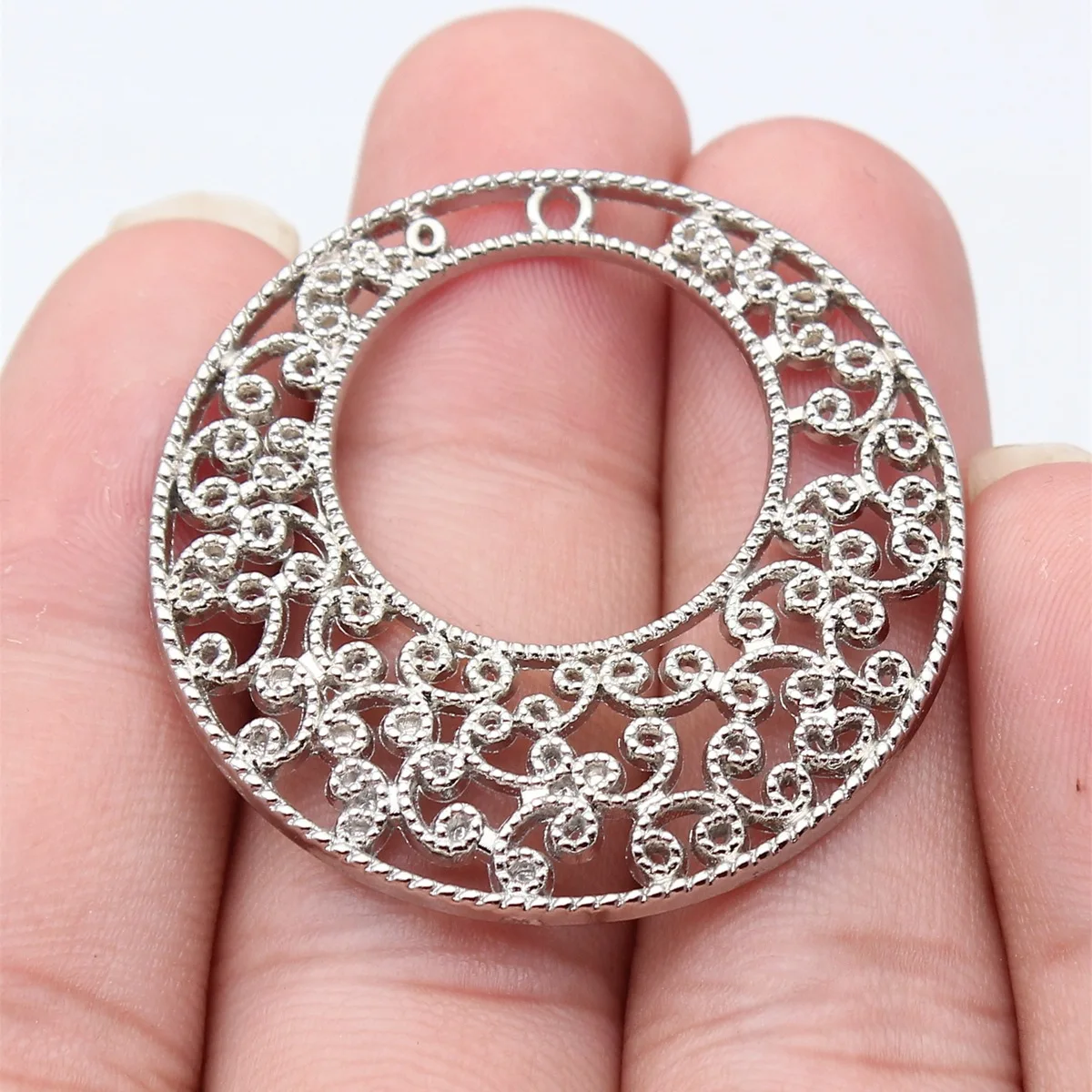 4pcs 41x41mm(1.61x1.61inch) 4 Colors Flower Garland Earrings Connector Jewelry Findings