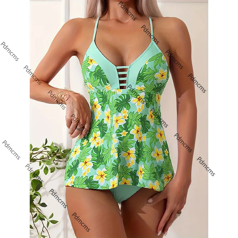 

2025 new European and American trend printing neck bikini swimsuit women's high-end beach two-piece swimsuit