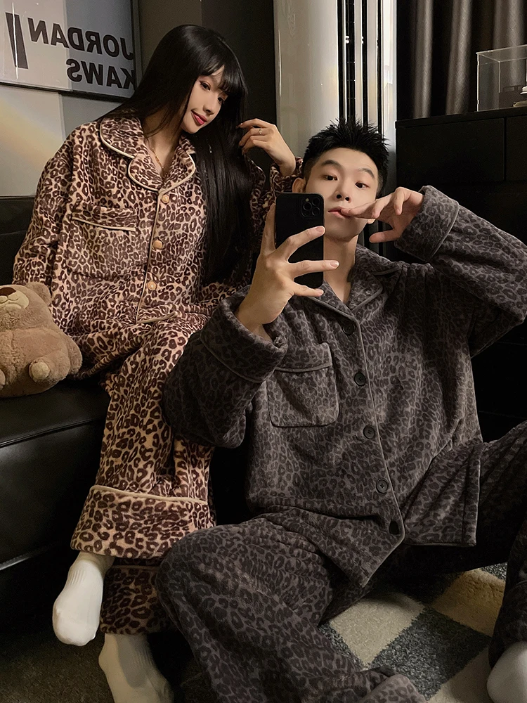 

DAIMELU winter thickened sleepwear male pajamas men's coral fleece leopard print high-end boy flannel loungewear suit nightwear