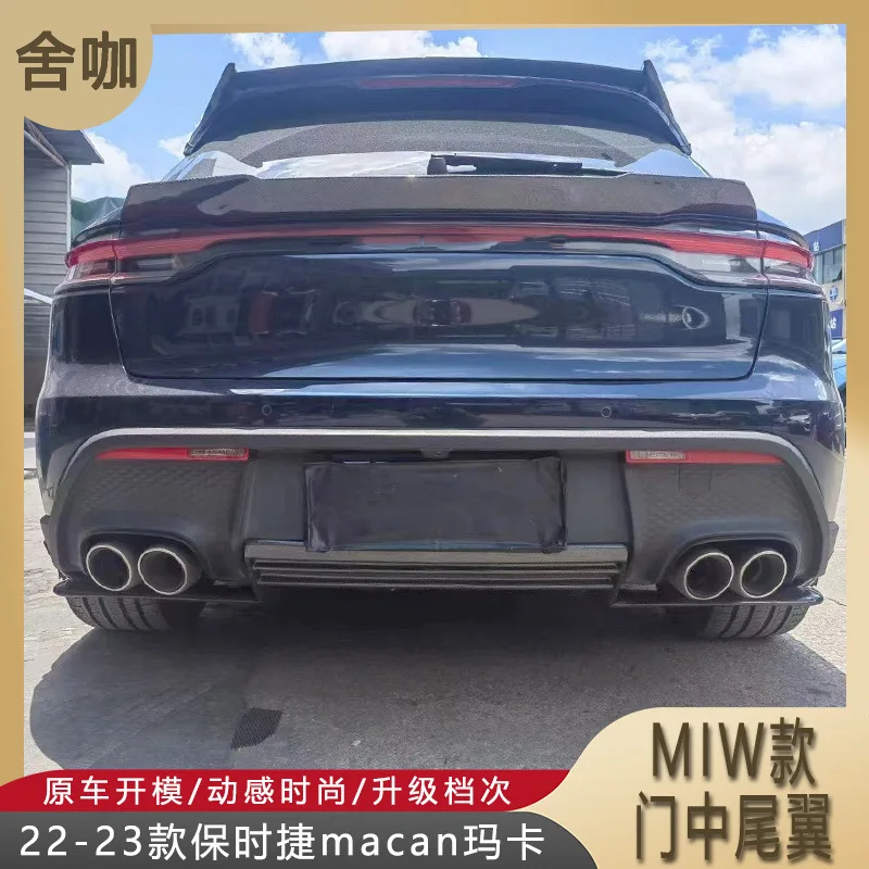 

Suitable for The 2022-2023 Porsche MACAN Maca modified MIW dry carbon/wet carbon fiber tailgate middle wing