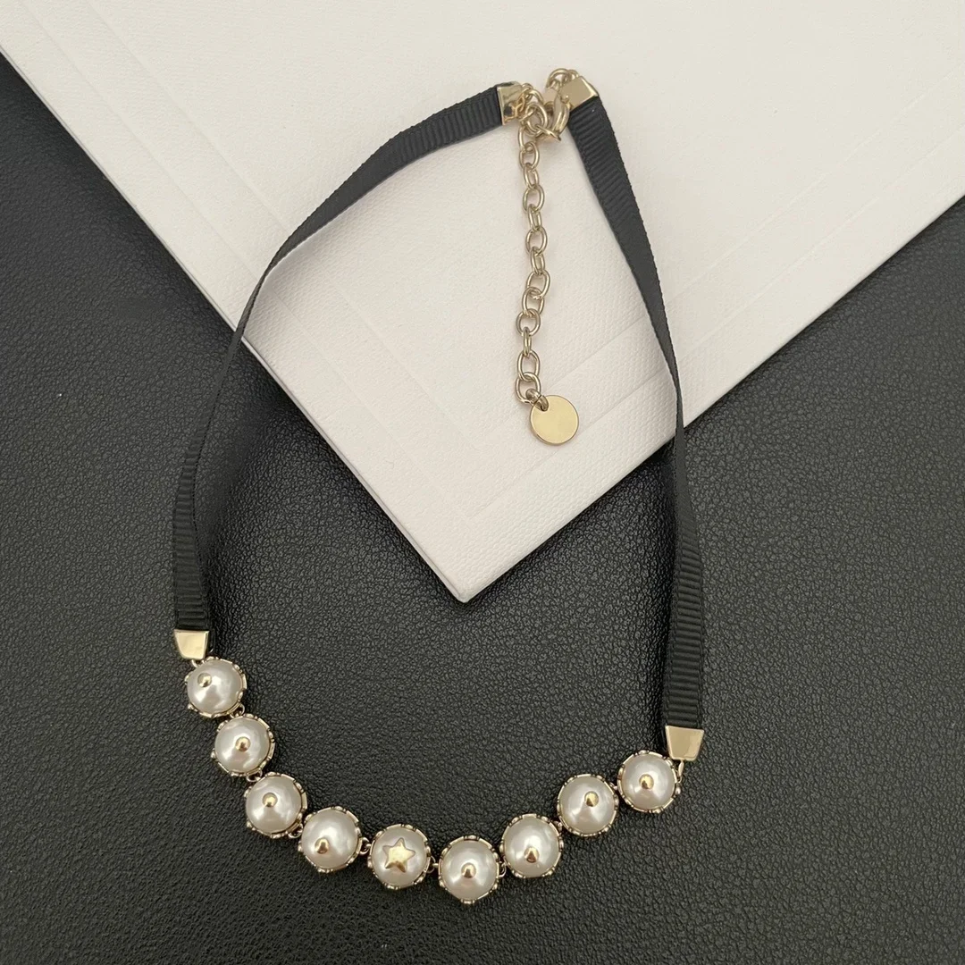 

Europe and the United States fashion high-quality temperament retro pearl necklace