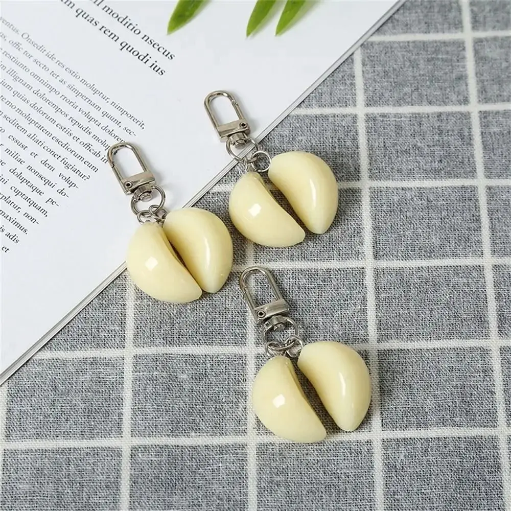 Simulated Food Pendant Simulation Garlic Keychain Unique Funny Vegetable Shape Keyring PVC Creative Garlic Pendant Keychain Kids