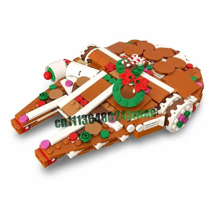 476PCS Gingerbread Space Cruiser MOC Sci-Fi Vehicle Model Custom Puzzle DIY Assembly Creative Blocks Toy Holiday Popular Gifts