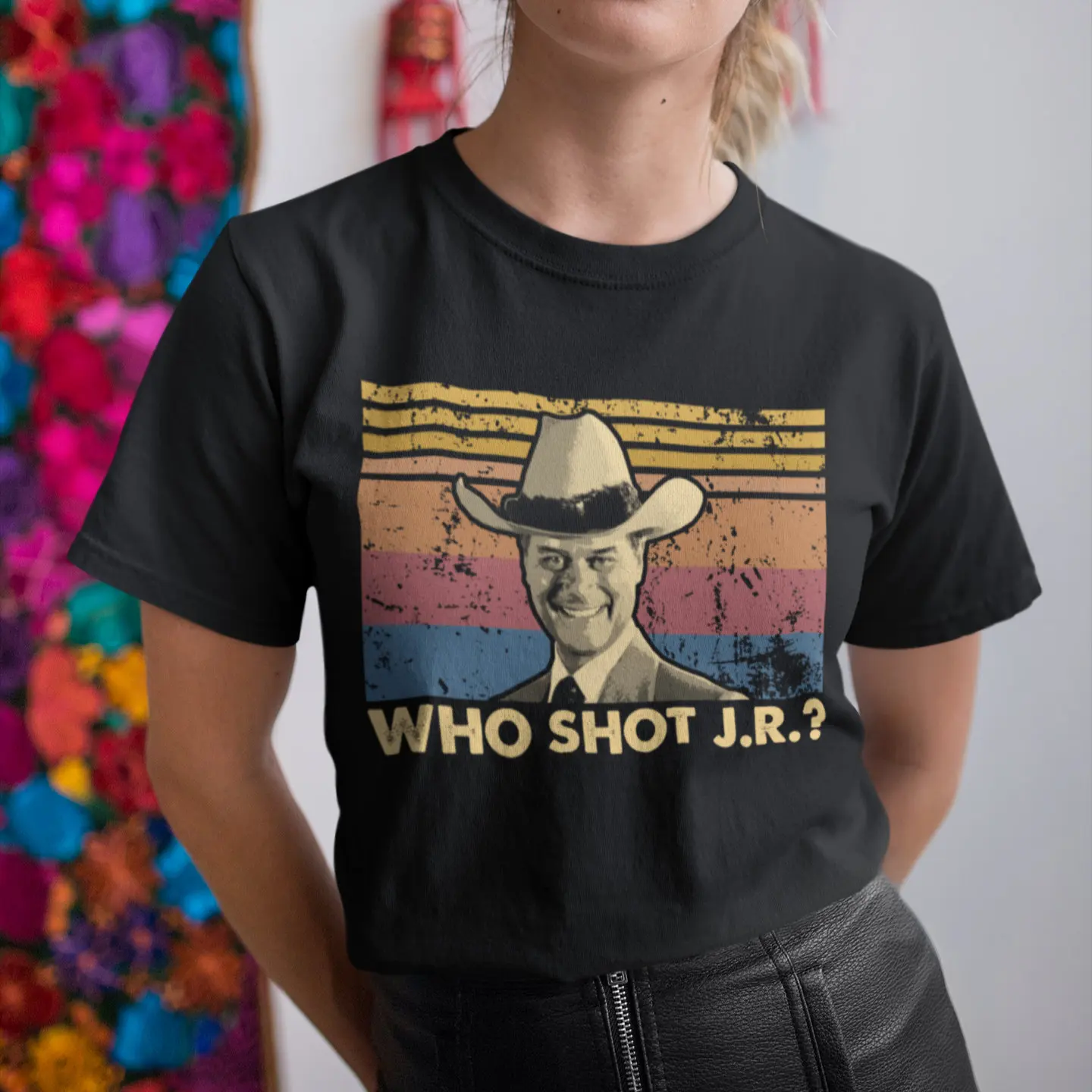 Who Shot J.R._ تي شيرت عتيق عالي الجودة مطبوع من القطن الخالص تي شيرت للنساء مطبوع عليه ريترو أمريكي تي شيرت y2k #1