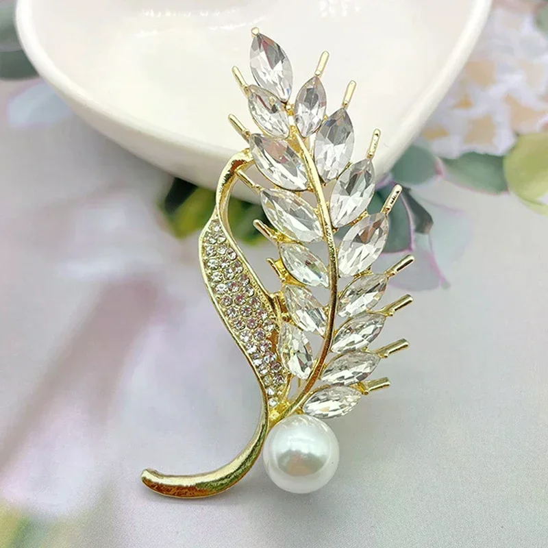 Fashion Crystal Wheat Pearl Brooches Pin For Women Clothing Coat Jewelry Party Accessries Gifts