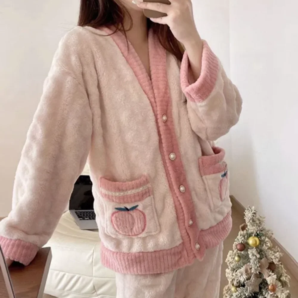 Strawberry Print Sleepwear Women Pajamas Set Winter Fleece Velvet 2 Pieces Home Suit Sleep Fluffy Korean Piiama Warm Night Wear