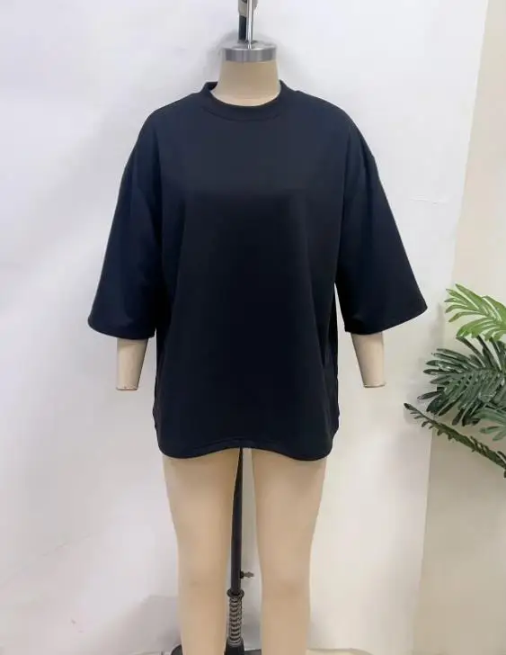 Camiseta feminina 2026 primavera moda nova sexy rede de pesca perspectiva oco design solto cor sólida camiseta adequada para festas