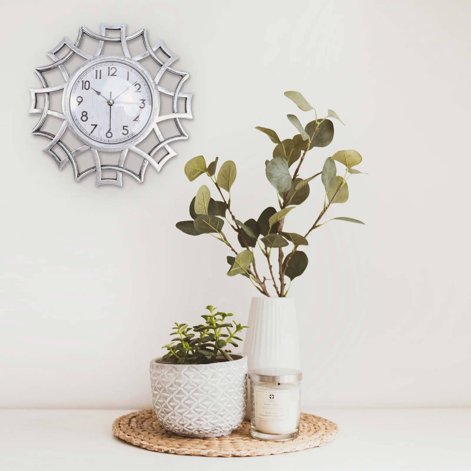 

10 Inch Vintage Wall Clock Hollowed-Out Decorative Dial Clock Silent Oversize European Style Large Fashionable Easy