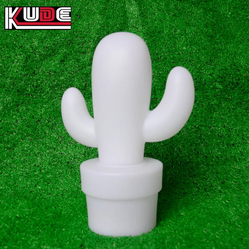 Mobili luminosi a LED luce decorativa sub-controllo telecomando cactus luce esterna impermeabile