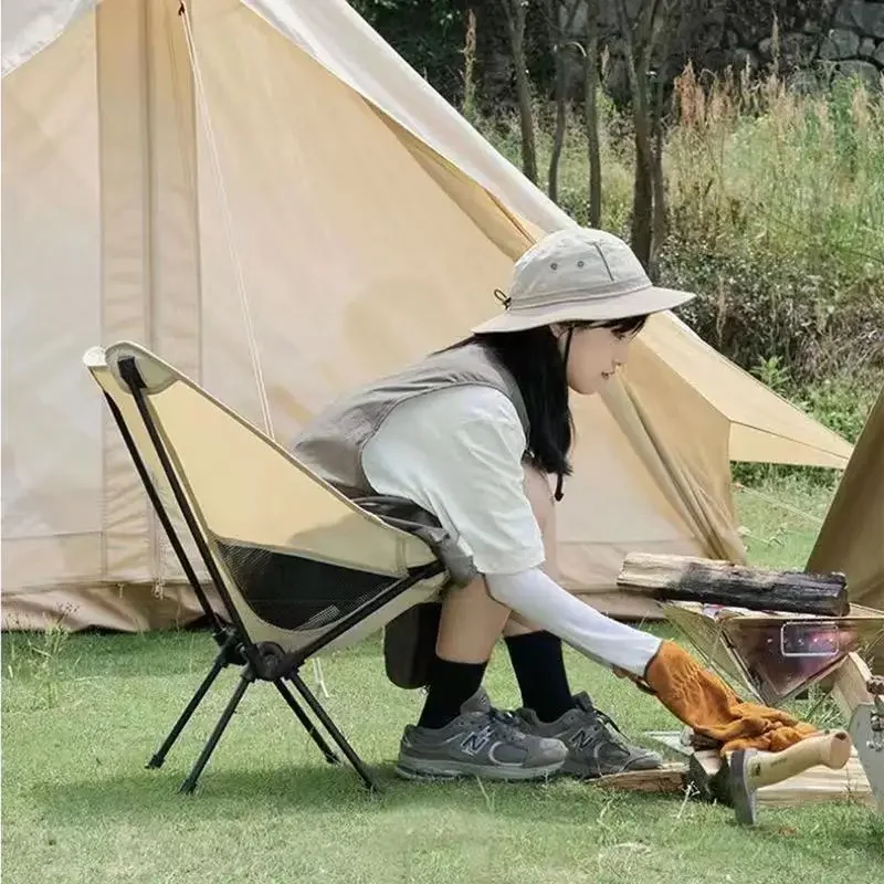 Lekkie krzesło rekreacyjne na świeżym powietrzu Przenośne składane krzesło plażowe do podróży Camping Ulepszona wersja krzesła kosmicznego z tkaniny