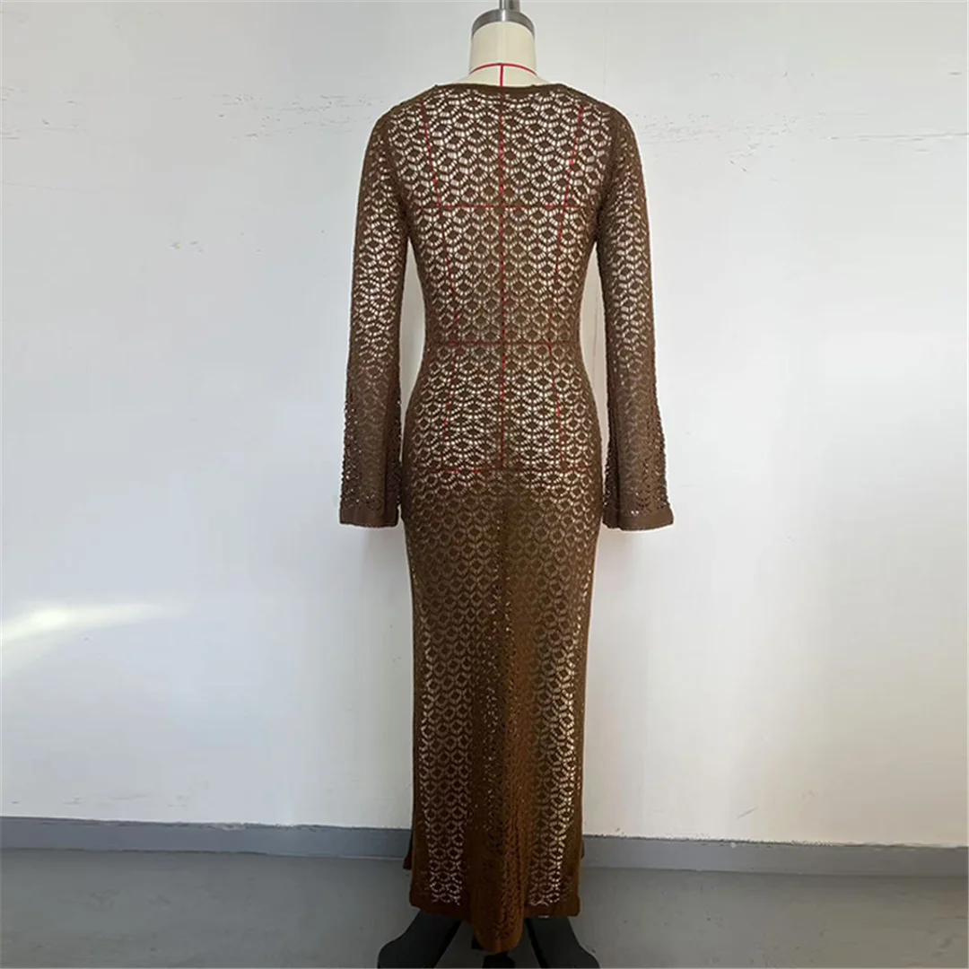 Ausgeschnittenes, langärmliges, hochgeschlitztes, gehäkeltes, gestricktes Tunika-Strandkleid, Strandkleid, Strandmode, Damen V8512 – Detail 17