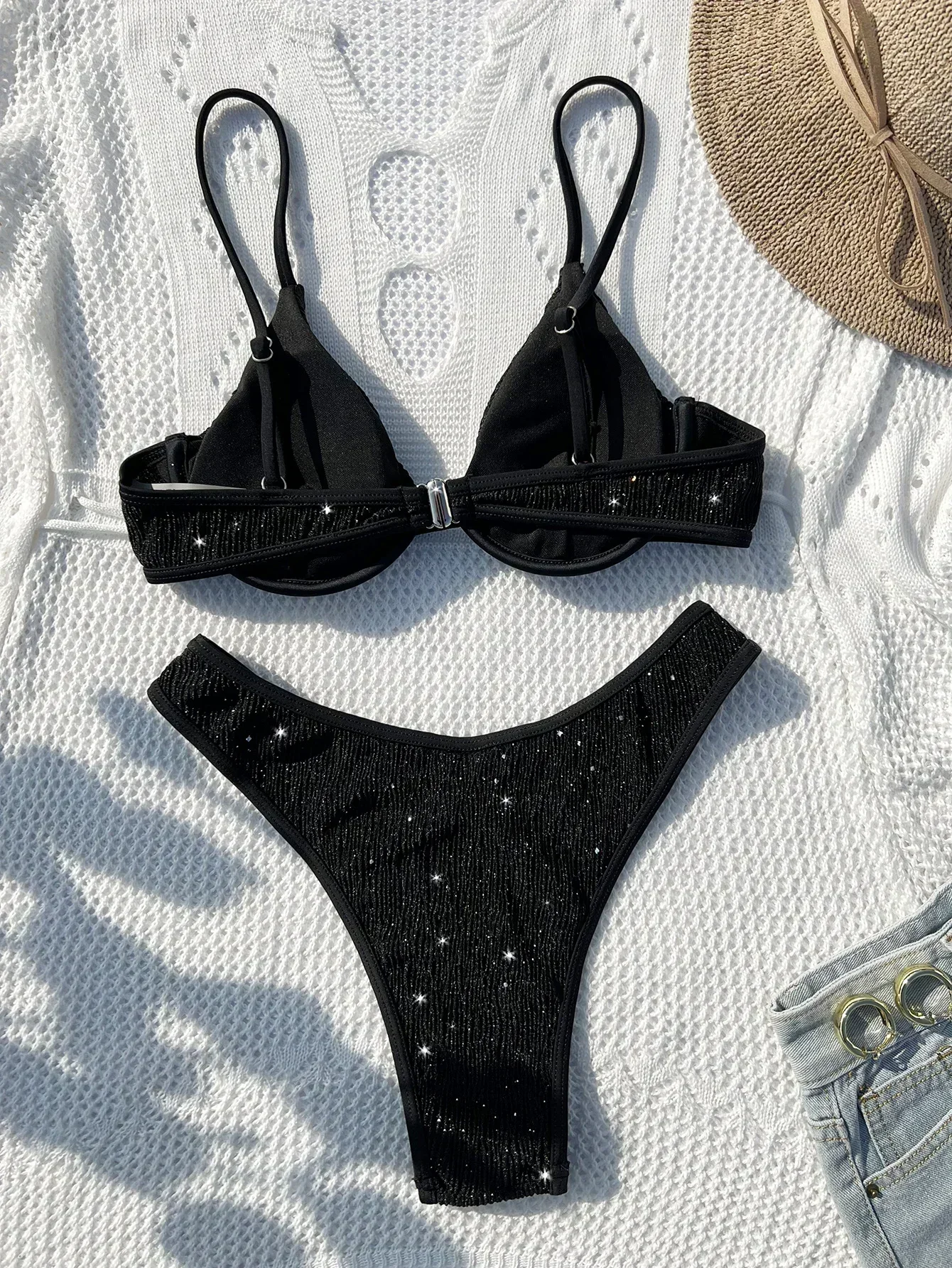 Traje de baño para mujer 2024, Bikini negro brillante, traje de baño Sexy de cintura alta de 2 piezas con soporte de acero para mujer, traje de baño para playa con cuello en V YX1378X