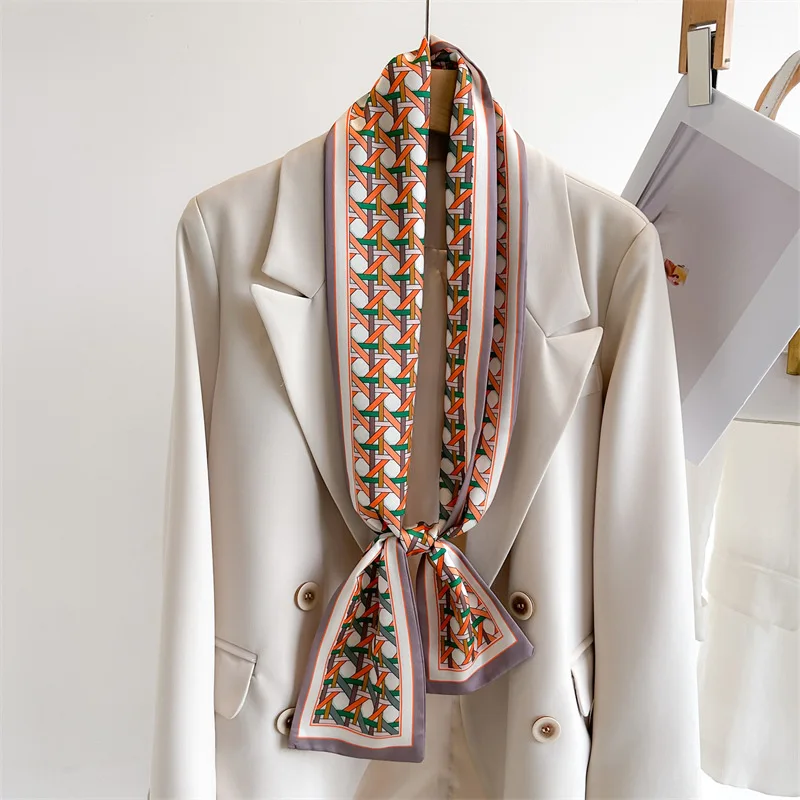 Französischer Seidenschal mit Polka Dots, Haarband, Halstuch, Foulard, Damenschal, Schmaler Halstuch, Weicher Satin