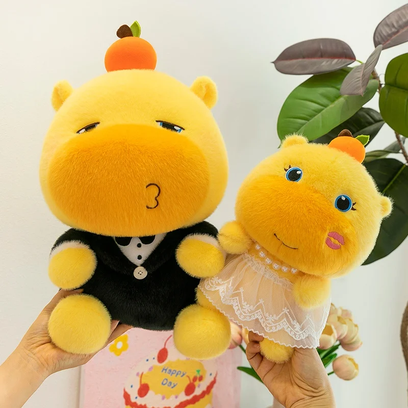 

Kawaii Couple Capybara Plush Toys Cartoon Soft Stuffed Animals Fluffly capybara Plushie Dolls Couple Wedding Prop Girls Gifts