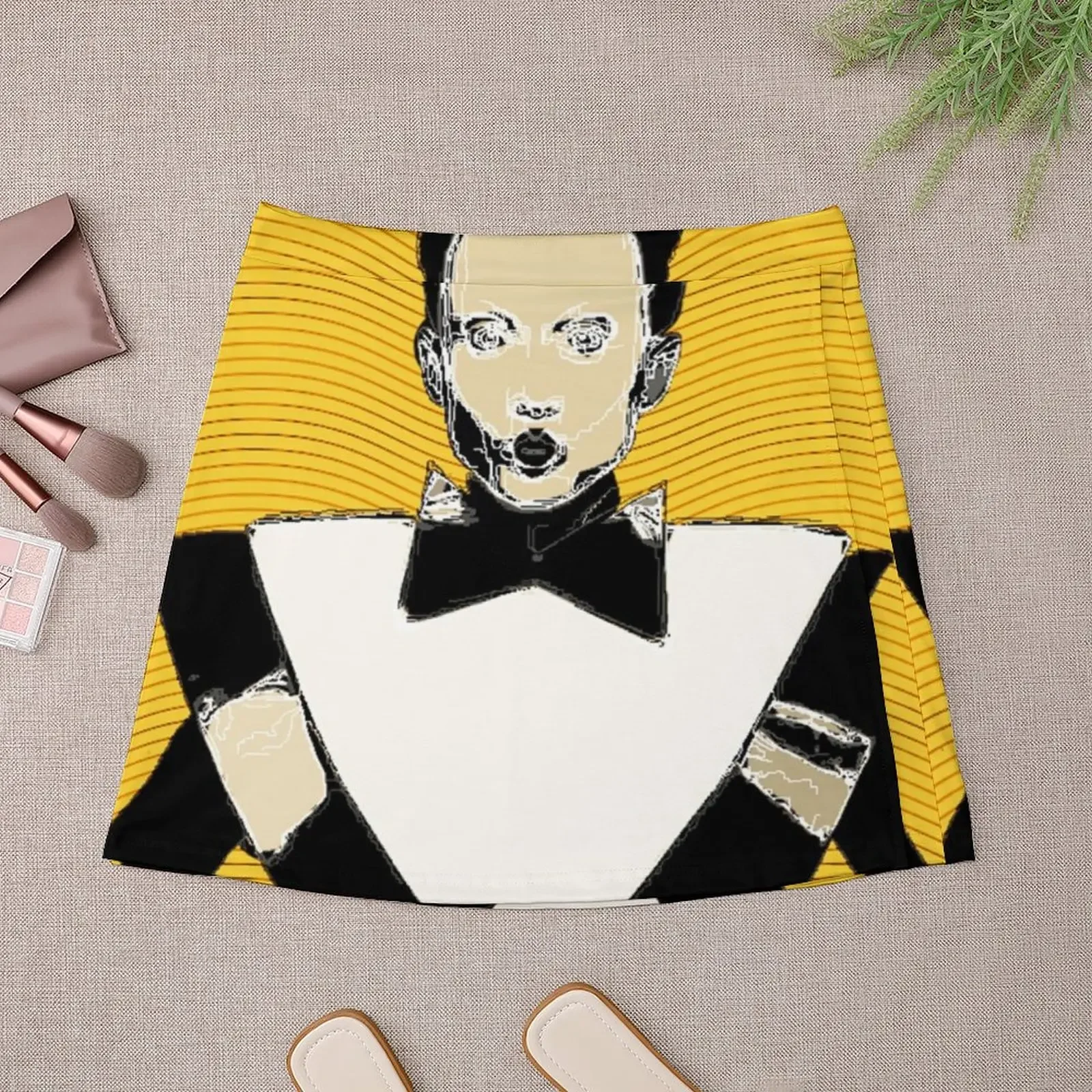 Nomi in Orange Minirock Kurze Röcke Mini-Jeansrock Sommerkleid