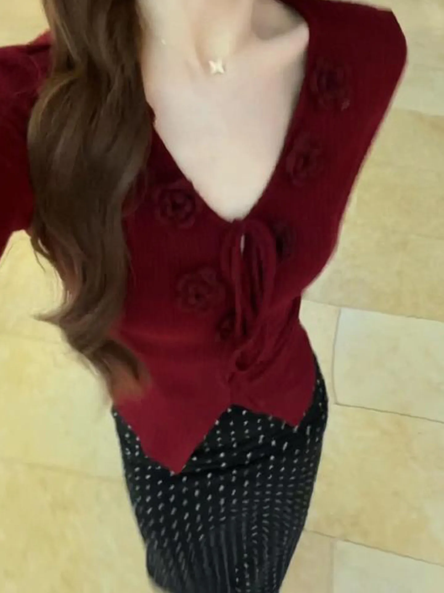 

Модный женский вязаный топ Pure Desire с длинным рукавом, V-образным вырезом, поясом, приталенный, весенний дизайн, с цветочной 3D-вышивкой, верхняя одежда