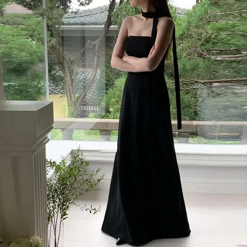 Classic Black Evening Dresses Sexy Strapless Satin Wedding Dresses Elegant Floor-length A-line Simple Bridal Dress Customized