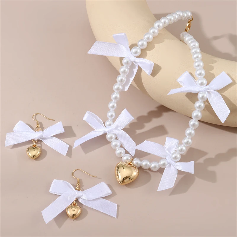 3pcs/set Everyday Bow & Pearl Necklace - Delicate Heart Pendant on Simple Beaded Strand for Effortless Style.