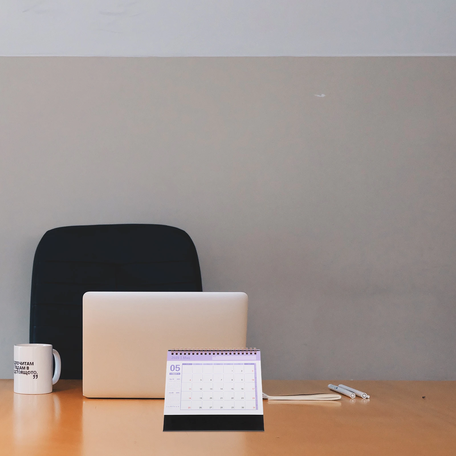 

Нежный английский настольный календарь, устойчивый к выцветанию настольное украшение, универсальное для домашнего или офисного использования, ежедневник