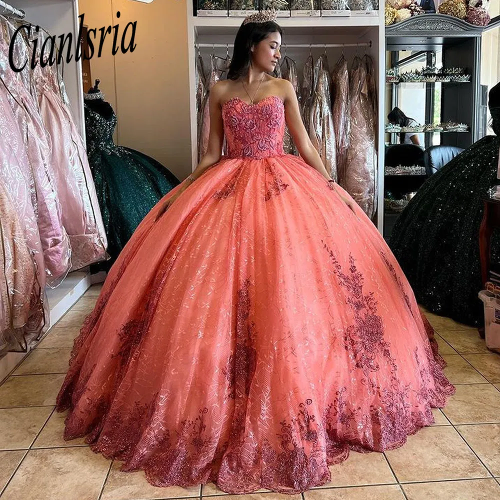 

Quinceanera Dresses Ball Gown Crystal Vestidos De 15 Años Lace Sweetheart Beading Evening Party Dress