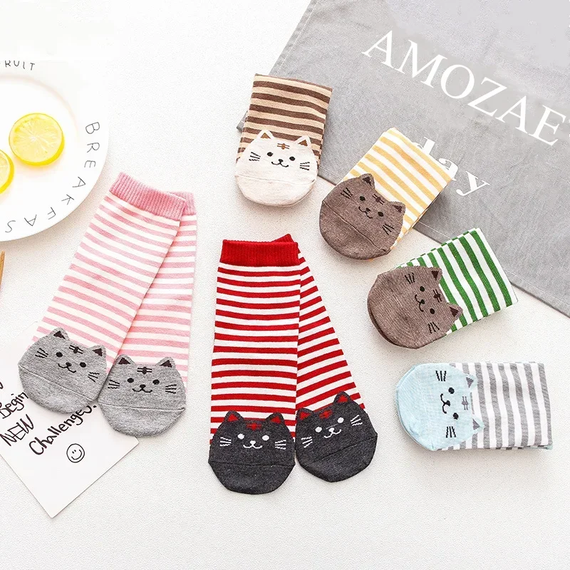 3Pairs/lot New Fashion Women Socks Cartoon Cat Footprints 3D Animals Style Striped Kawaii Sock Lady Floor Meias Socks for Female