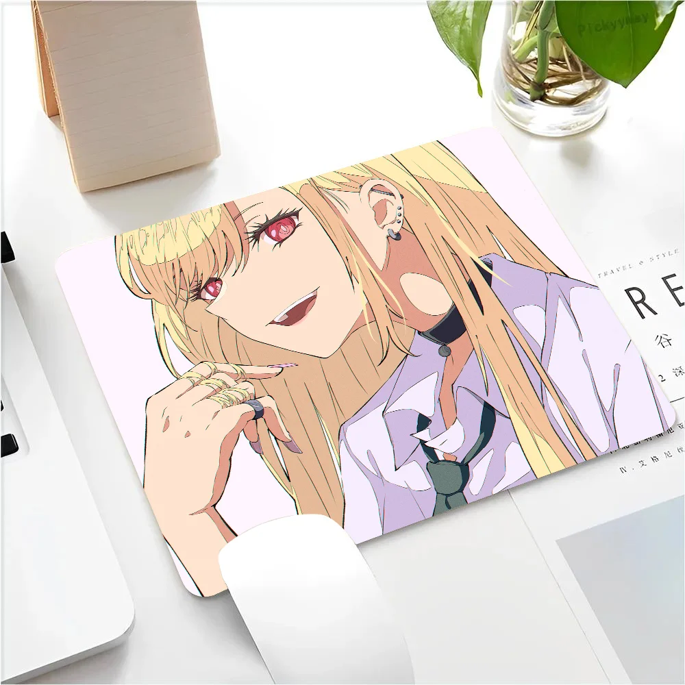 Marin Kitagawa My Dress Up Darling Anime Girl Mousepad Small LockEdge Mouse Pad For Gamers Computer Desk Pad Anti-slip Rubber