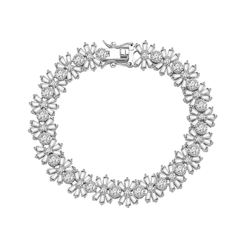 

2023 Fashion New Product Snowflake Luxury Full Diamond Bracelet Women's Pure Silver Europe and America