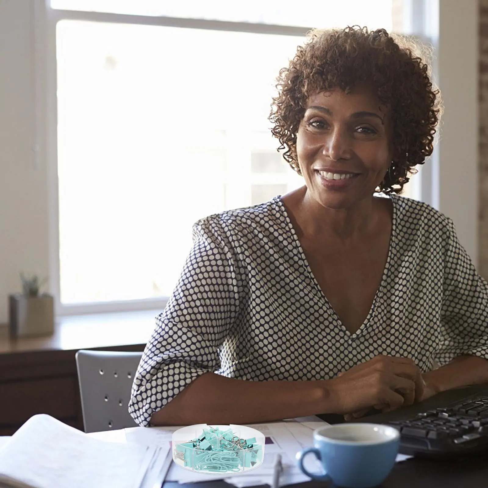 1 Set Office Paper Clips Iron Thumb Tacks Multi-Functional Binder Clips Portable Sorting Supplies Gold Bulletin Board Tool Kit