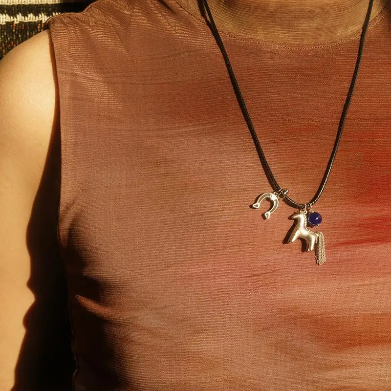 Minar ΠΌΡΠ»ΡΡΡΠΈΠ»ΡΠΌ ΠΏΠΎΠ½ΠΈ ΠΊΡΠ»ΠΎΠ½ Ρ ΠΊΠΈΡΡΠΎΡΠΊΠΎΠΉ ΠΎΠΆΠ΅ΡΠ΅Π»ΡΠ΅ ΡΠΊΠ°Π½Π°Ρ Π²Π΅ΡΠ΅Π²ΠΊΠ° ΡΠΎΡΠΊΠΎΡΠ½Π°Ρ ΠΌΠ΅ΡΠ°Π»Π»ΠΈΡΠ΅ΡΠΊΠ°Ρ Π»ΠΎΡΠ°Π΄Ρ ΠΊΠ»ΡΡΠΈΡΠ° Π΄Π»ΠΈΠ½Π½Π°Ρ ΡΠ΅Π³ΡΠ»ΠΈΡΡΠ΅ΠΌΠ°Ρ Π²ΠΎΡΠΊΠΎΠ²Π°Ρ Π²Π΅ΡΠ΅Π²ΠΊΠ°-ΡΠ΅ΠΏΠΎΡΠΊΠ° ΠΊΠΎΠ»ΡΠ΅ Minar ΠΌΡΠ»ΡΡΡΠΈΠ»ΡΠΌ ΠΏΠΎΠ½ΠΈ ΠΊΡΠ»ΠΎΠ½ Ρ ΠΊΠΈΡΡΠΎΡΠΊΠΎΠΉ ΠΎΠΆΠ΅ΡΠ΅Π»ΡΠ΅ ΡΠΊΠ°Π½Π°Ρ Π²Π΅ΡΠ΅Π²ΠΊΠ° ΡΠΎΡΠΊΠΎΡΠ½Π°Ρ ΠΌΠ΅ΡΠ°Π»Π»ΠΈΡΠ΅ΡΠΊΠ°Ρ Π»ΠΎΡΠ°Π΄Ρ ΠΊΠ»ΡΡΠΈΡΠ° Π΄Π»ΠΈΠ½Π½Π°Ρ ΡΠ΅Π³ΡΠ»ΠΈΡΡΠ΅ΠΌΠ°Ρ Π²ΠΎΡΠΊΠΎΠ²Π°Ρ Π²Π΅ΡΠ΅Π²ΠΊΠ°-ΡΠ΅ΠΏΠΎΡΠΊΠ° ΠΊΠΎΠ»ΡΠ΅