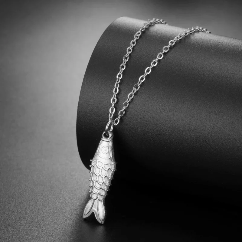 New Exquisite And Fashionable Three-Dimensional Small Fish Titanium Steel Clavicle Chain For Ladies Jewelry Accessories Gifts