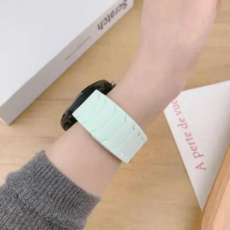 22mm Magnetisches Silikonarmband für Xiaomi Watch 5/S5 S4 S3 S2 S1 Pro Sportarmband für Xiaomi Watch 2Pro/Mi Color 2 Armband Correa – Detail 7
