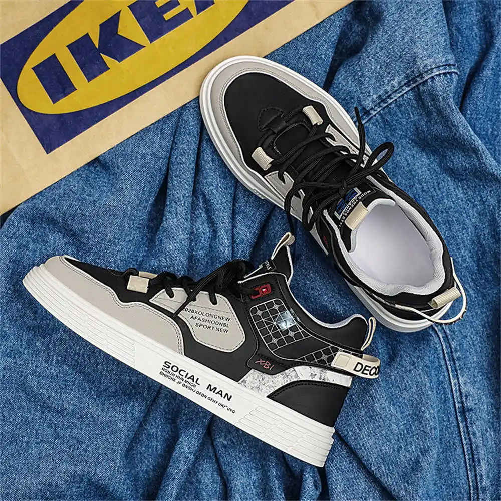 

Tied Size 42 Ankle Sneakers Famous Brand Luxury Boot Shoes Men's Sneakers For Fitness Sport Ternis Seasonal Daily Expensive