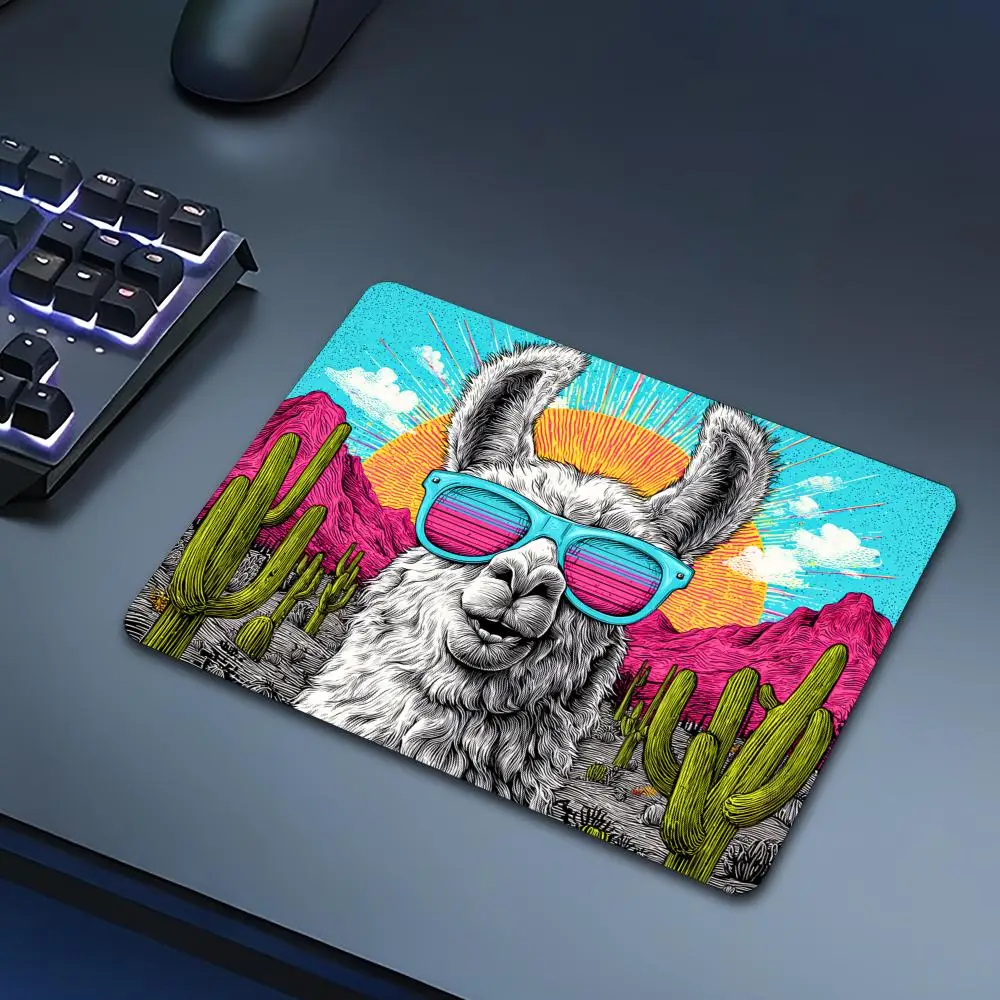 Cool sunglasses camel Small Mouse Pad Desk Mat Gaming mats with Stitched Edge Non-Slip Rubber Base Laptop accessories Office mat