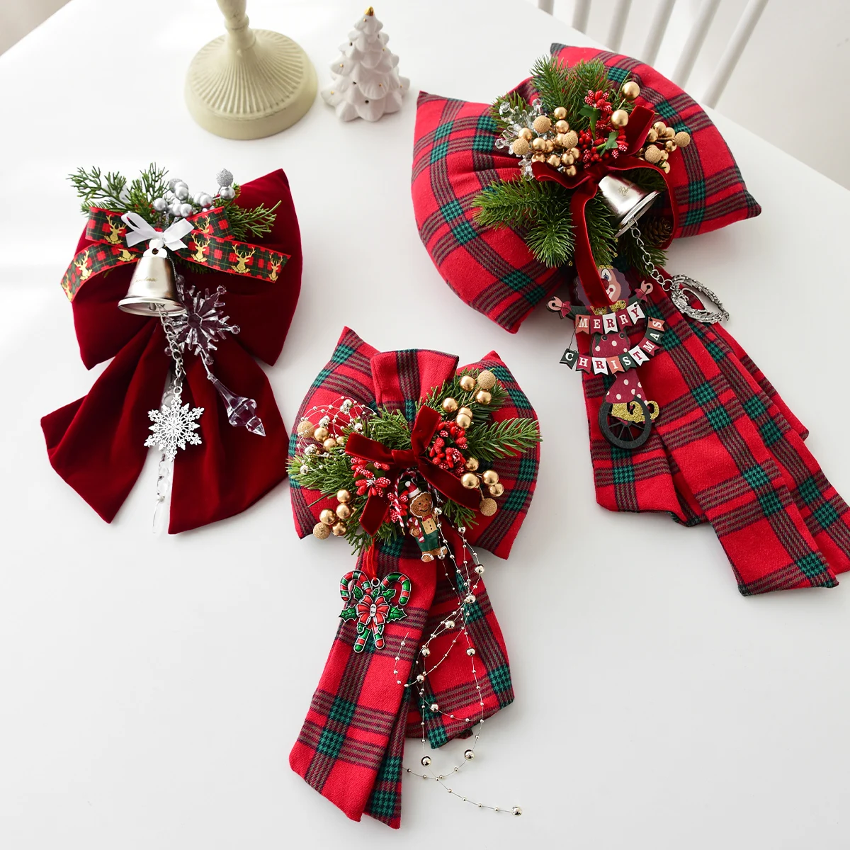 1 piece of Christmas decoration velvet three-dimensional Christmas bow hotel Christmas tree holiday party decoration