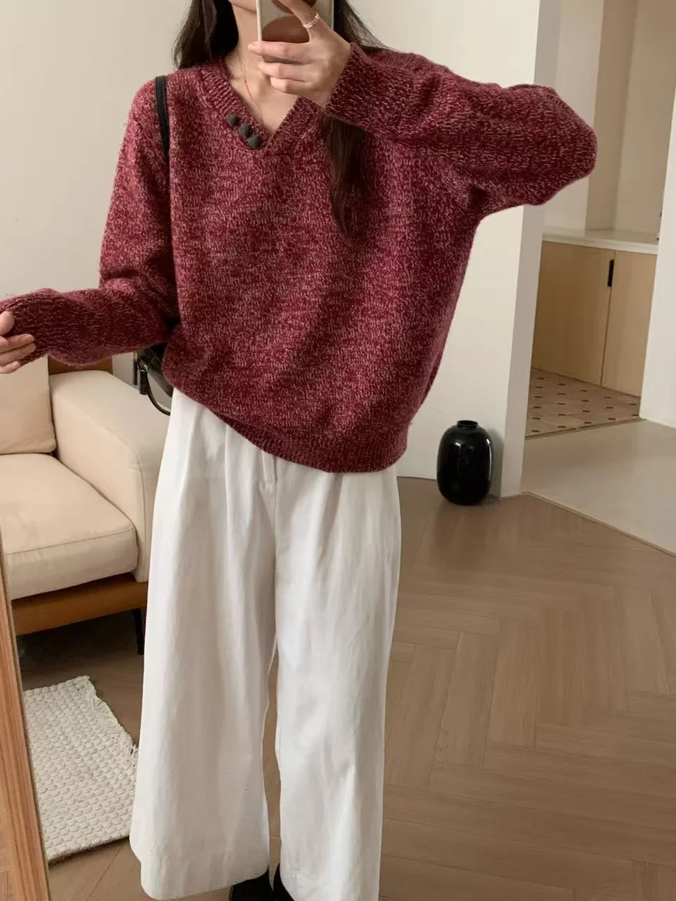 Maglione lavorato a maglia V-ne da donna Morbida pelliccia d'orso Filato misto Dimagrante All-match Overhead Lungo Sve Calore Riscaldamento Autunno Inverno