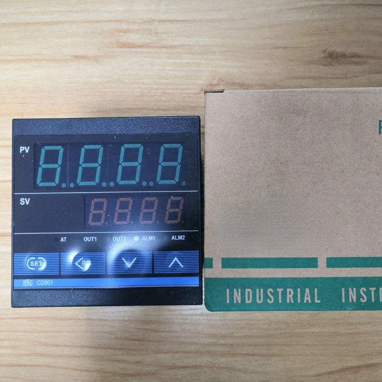 Temperature Controller CD901 WD08-VN*AN-NN